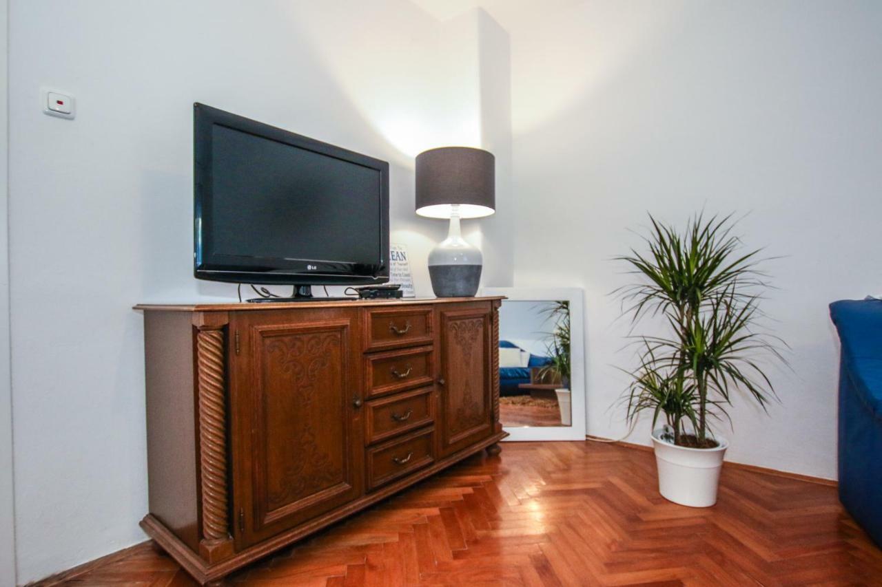 Apartment Apartman Mila
